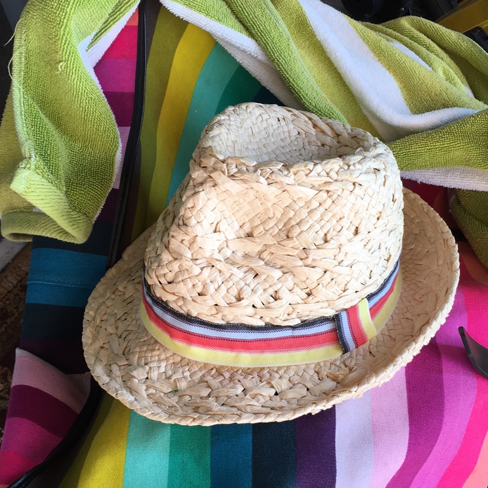 😍HOST PICK😍 D&Y CLASSIC STRAW FEDORA HAT WITH STRIPED RIBBON ACCENT☀️ - Picture 2 of 7